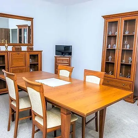 Hotel Salas 3*