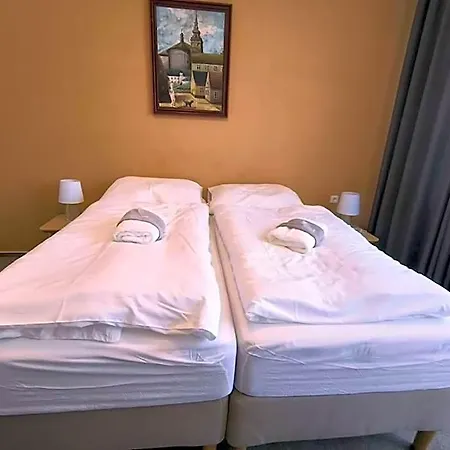 Salas Hotel Senow koło Nowego Jiczyna